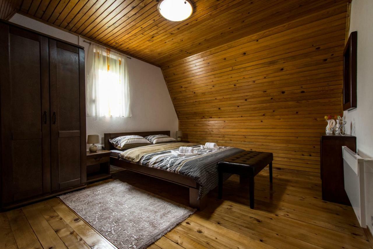 Вілла House Of Mountain Peace Колашин Екстер'єр фото