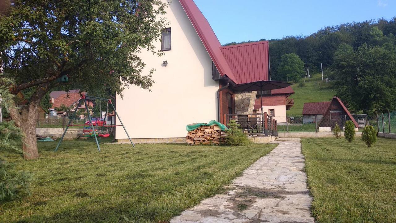 Вілла House Of Mountain Peace Колашин Екстер'єр фото